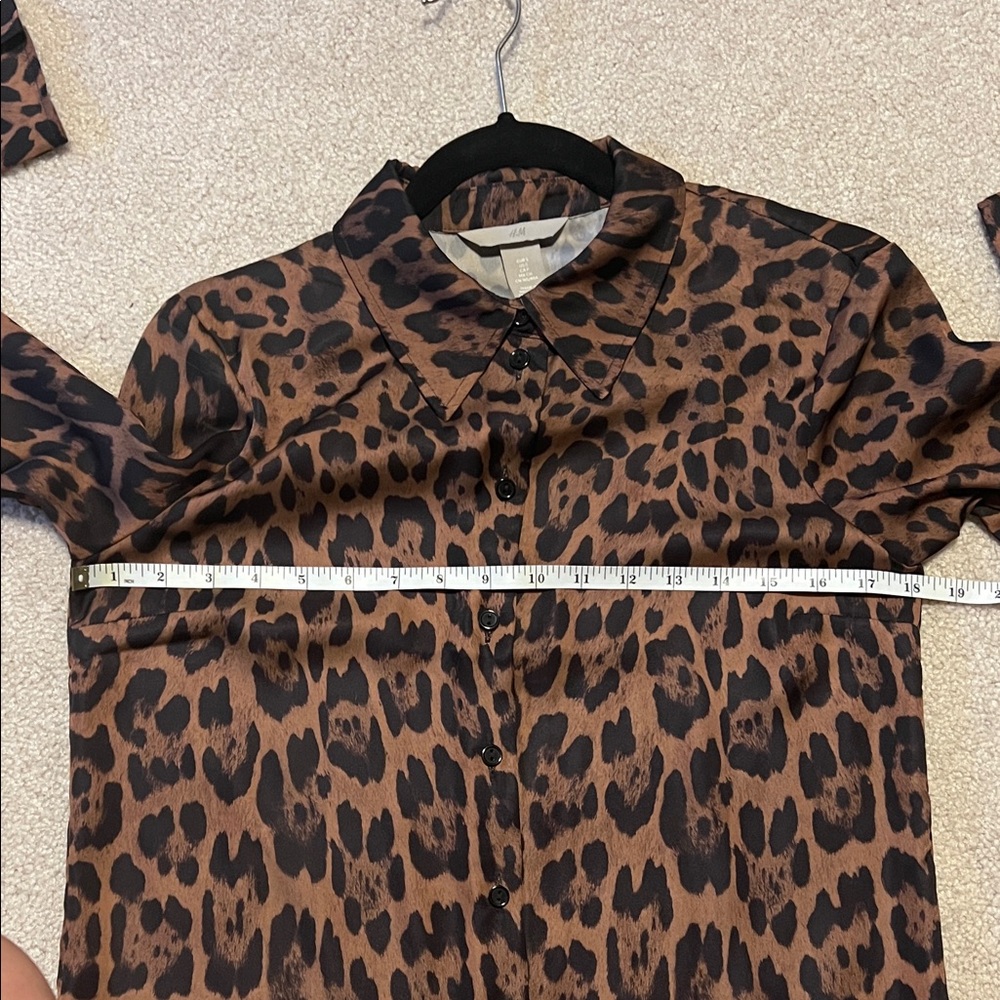 H&M Leopard Print Blouse - Picture 5 of 6